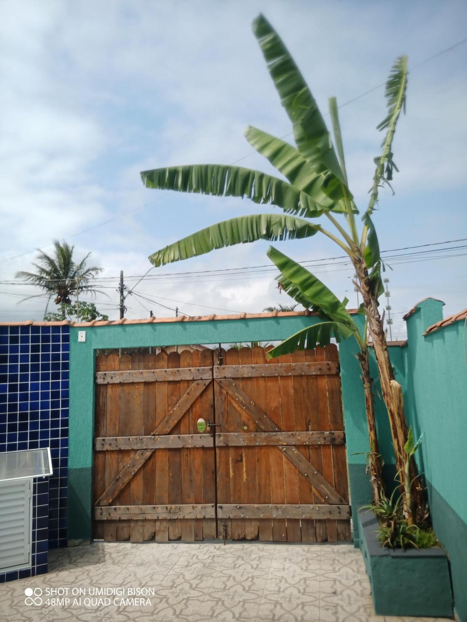 Casa Com Piscina , Churrasqueira, Wi-Fi, Em Rua De Areia A 1Km Da Praia, Bairro Sussegado, Proibido Uso De Som Extremamente Alto Ideal Para Descansar Itanhaém エクステリア 写真